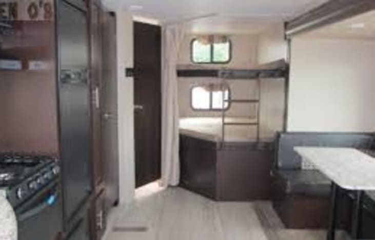 2018 Sportsman LE 34