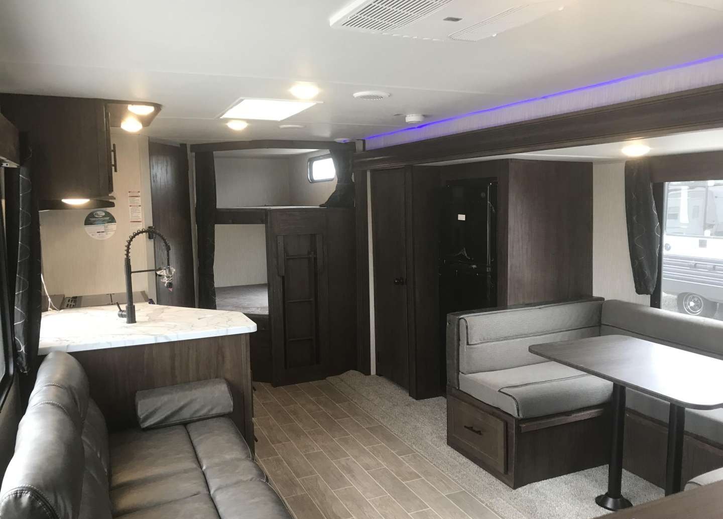 2021 Patriot 32